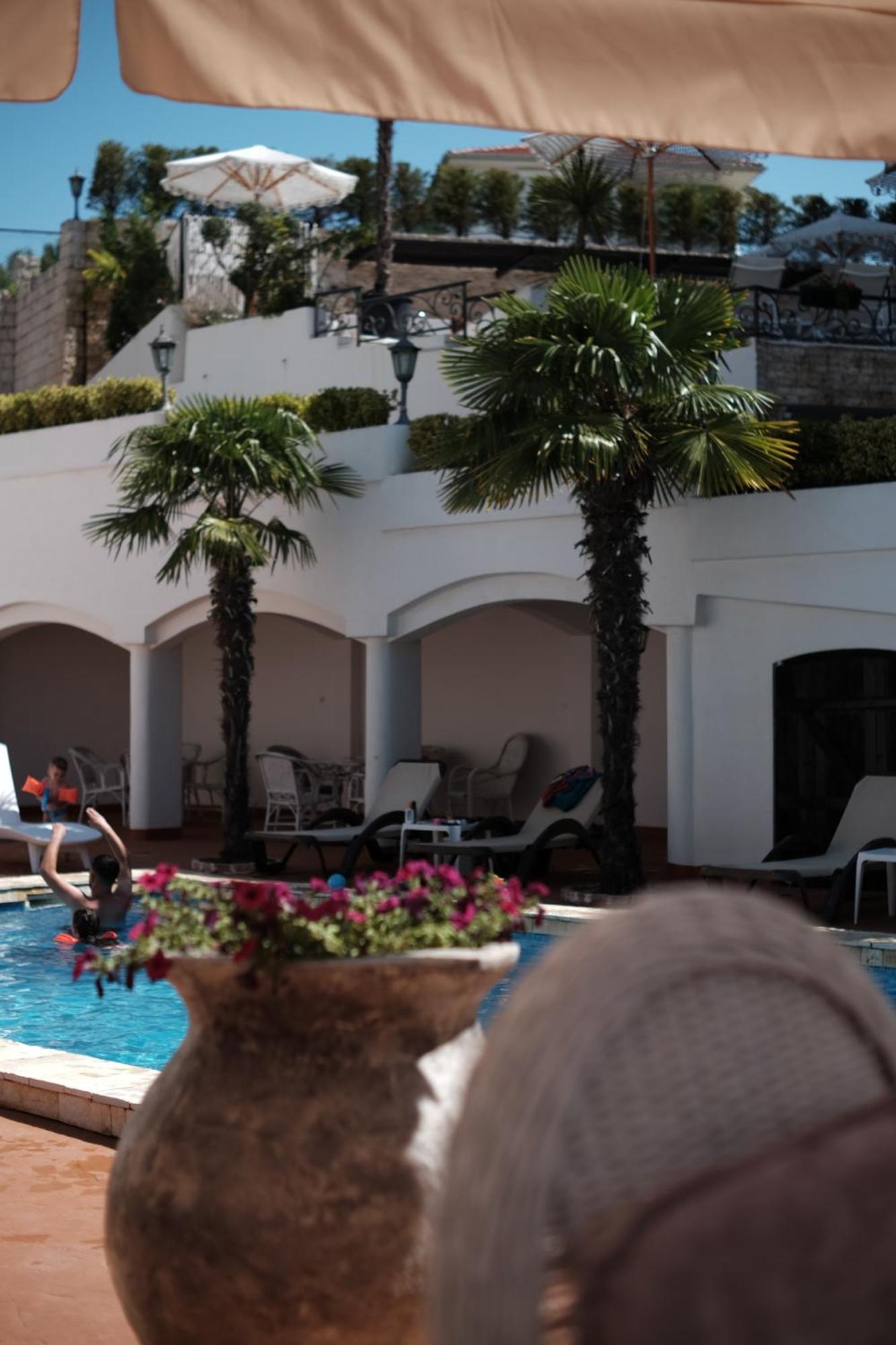 Hotel Kleopatra Ulcinj Eksteriør billede
